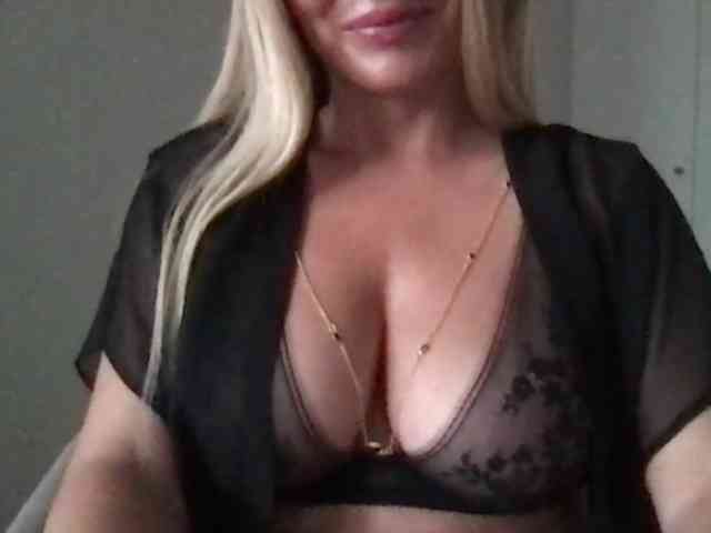 chloebelle webcam