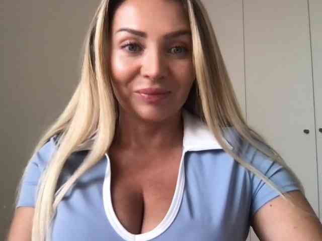 chloebelle