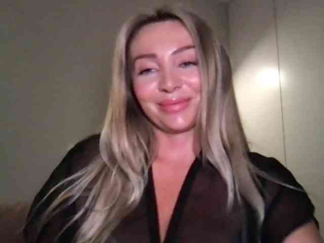 chloebelle webcam