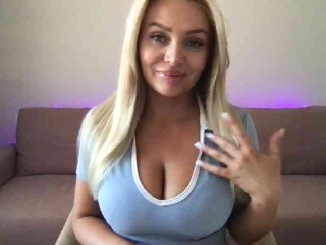 chloebelle