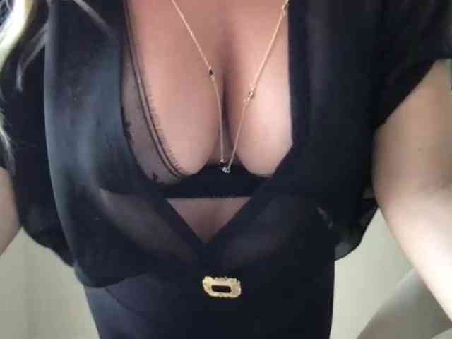 chloebelle