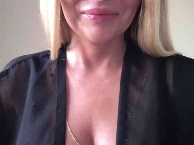 chloebelle webcam