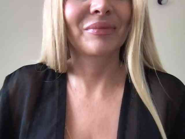 chloebelle webcam