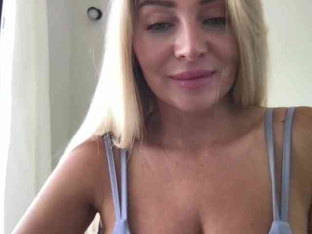 chloebelle webcam