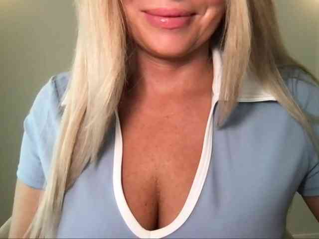 chloebelle webcam