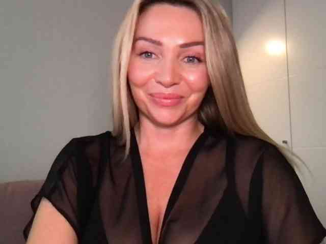 chloebelle webcam
