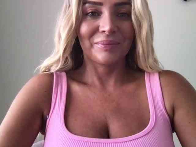 chloebelle