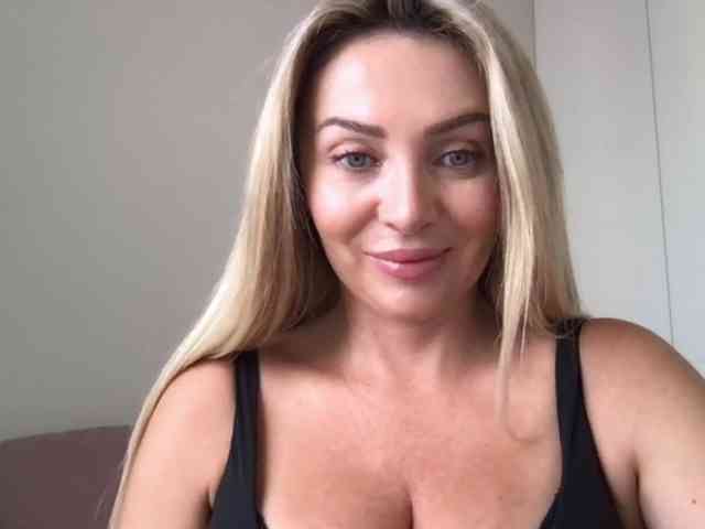 chloebelle