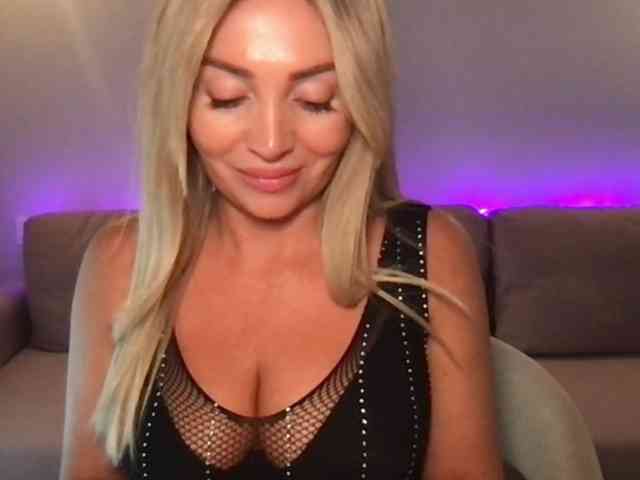 chloebelle webcam