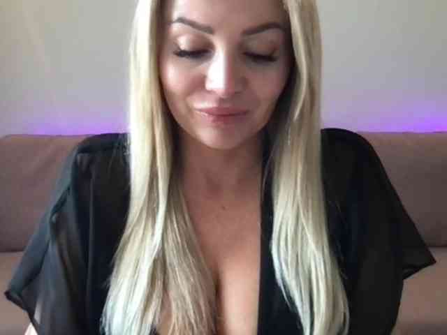 chloebelle