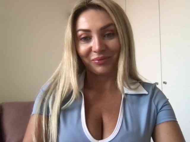 chloebelle webcam