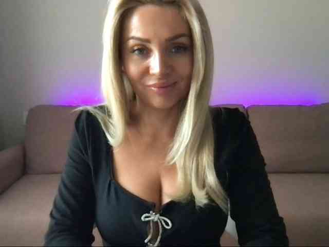 chloebelle