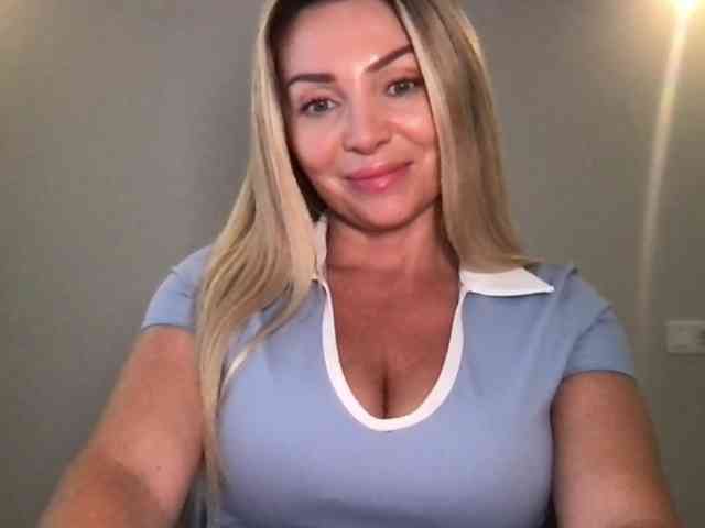 chloebelle webcam
