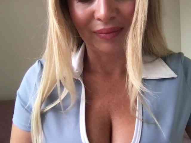 chloebelle