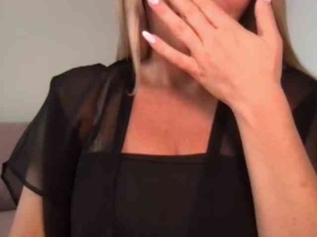 chloebelle webcam