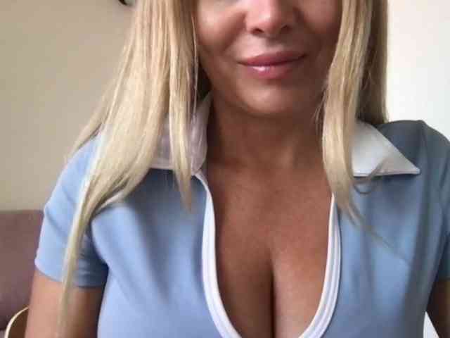 chloebelle webcam
