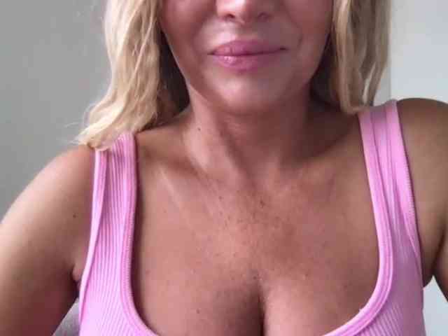chloebelle