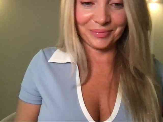 chloebelle webcam