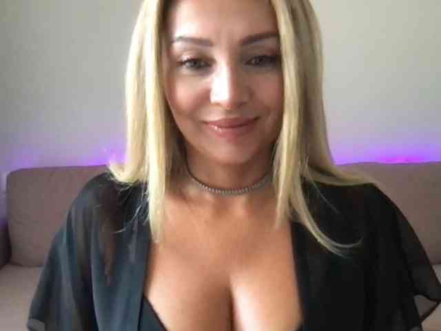 chloebelle