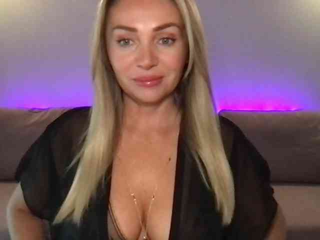 chloebelle webcam