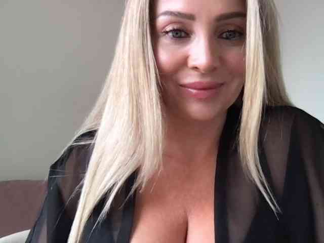 chloebelle