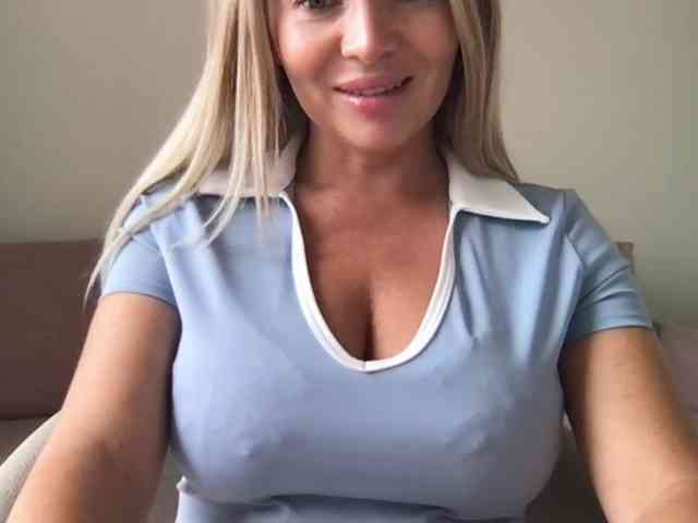 chloebelle webcam