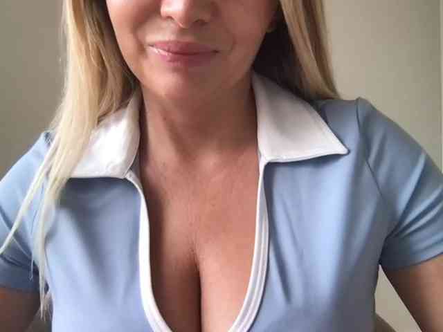 chloebelle webcam
