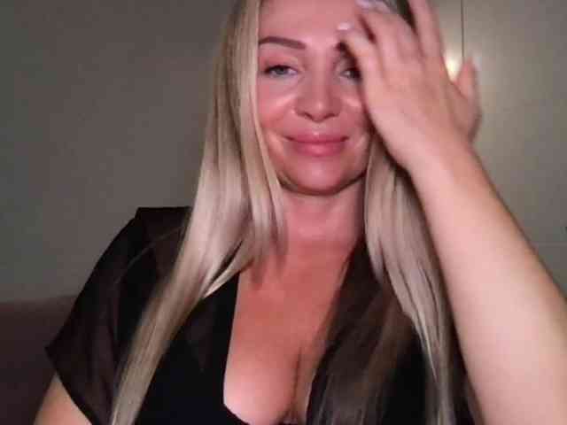 chloebelle webcam