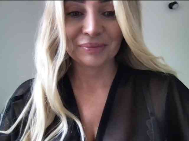 chloebelle webcam