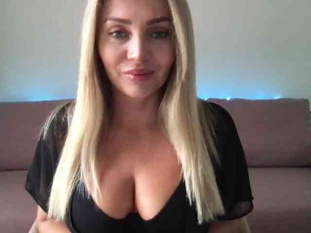 chloebelle webcam