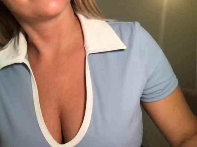 chloebelle webcam