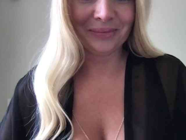 chloebelle webcam