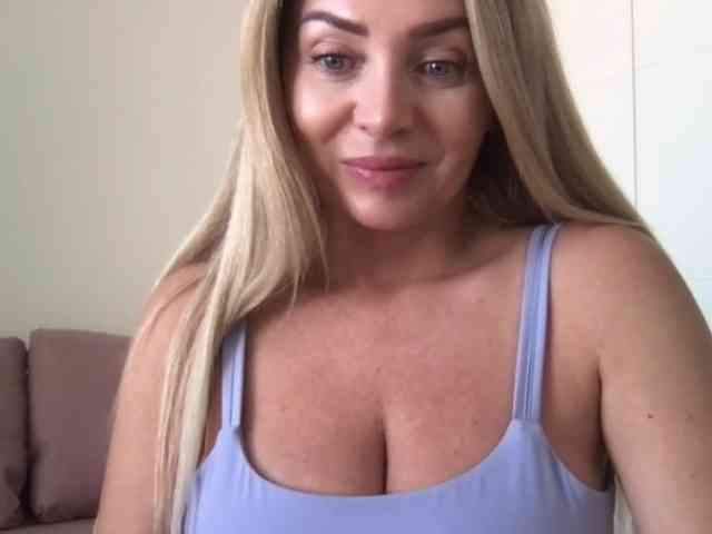 chloebelle webcam