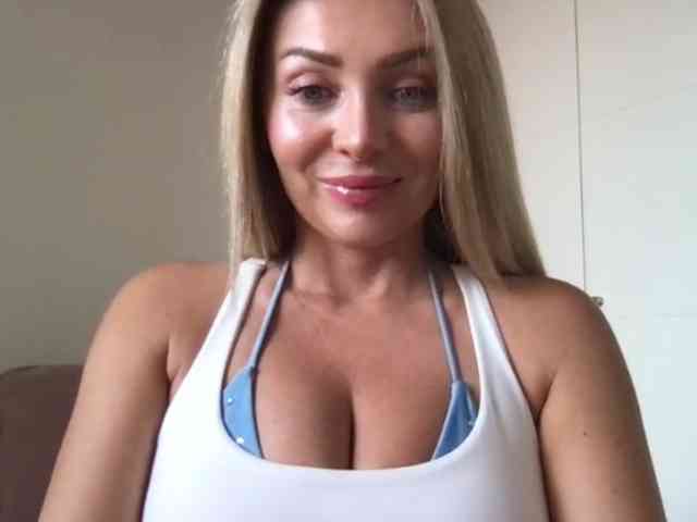 chloebelle webcam