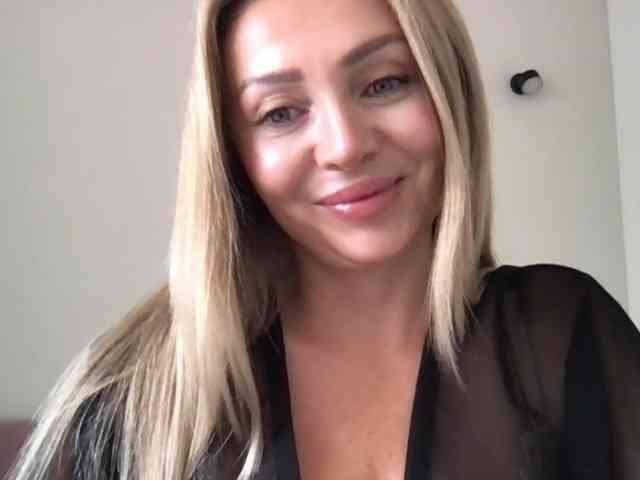 chloebelle webcam