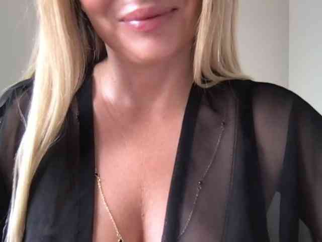 chloebelle webcam
