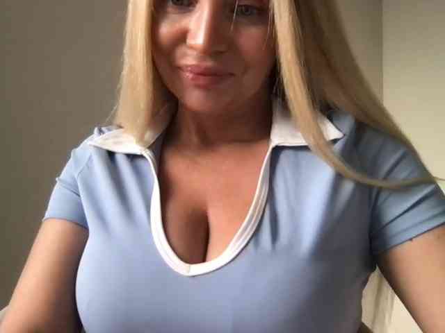 chloebelle webcam