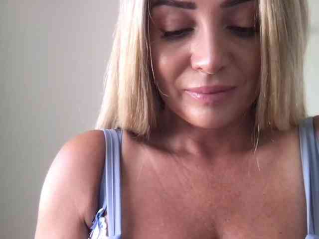 chloebelle