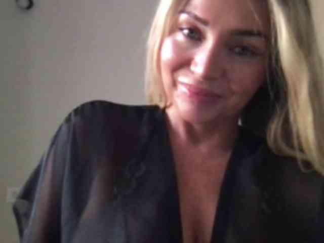 chloebelle webcam
