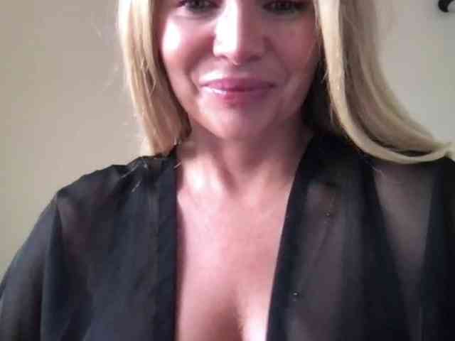 chloebelle webcam