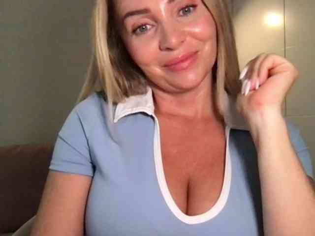 chloebelle webcam