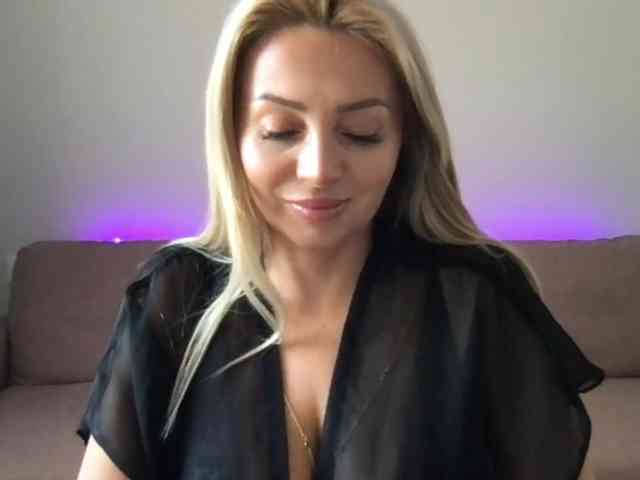 chloebelle