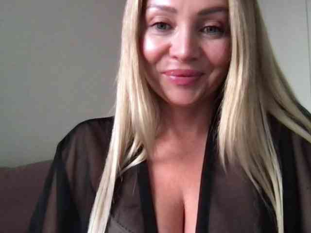 chloebelle webcam
