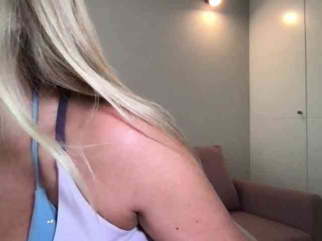 chloebelle webcam