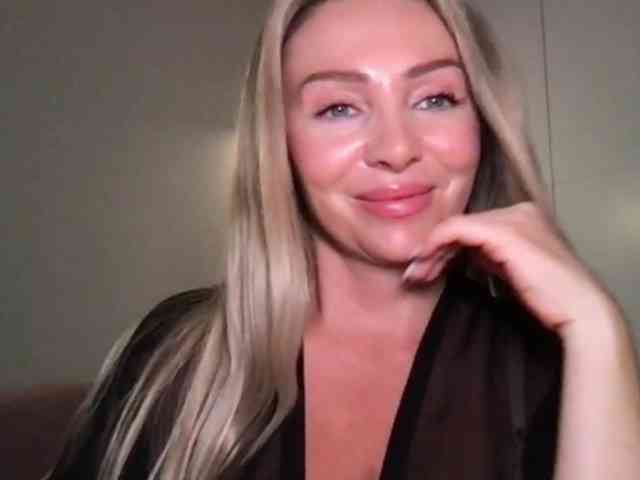 chloebelle webcam