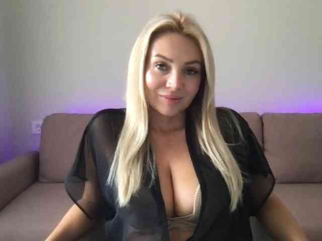 chloebelle