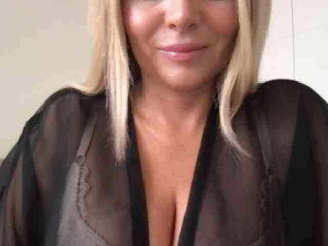 chloebelle webcam