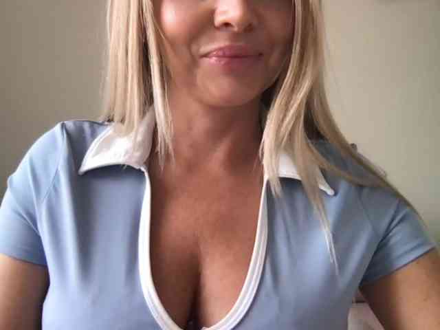 chloebelle webcam