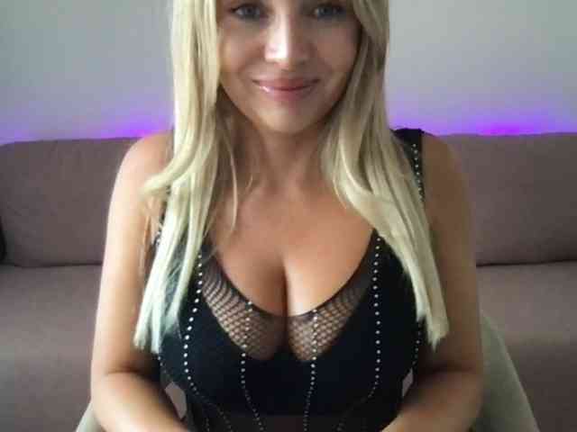 chloebelle