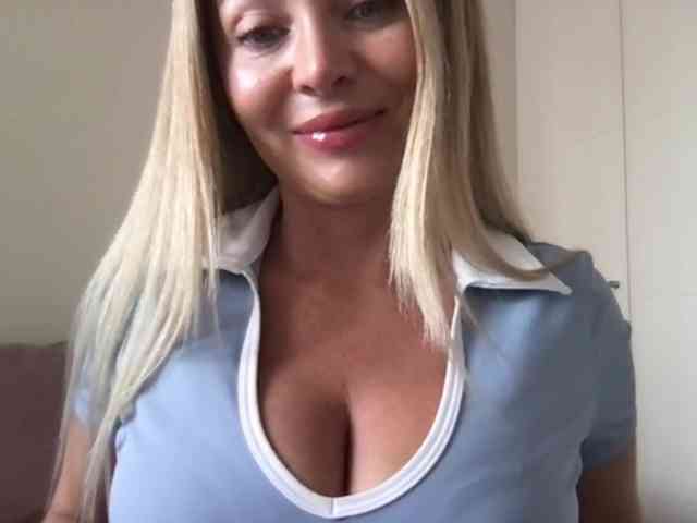 chloebelle webcam